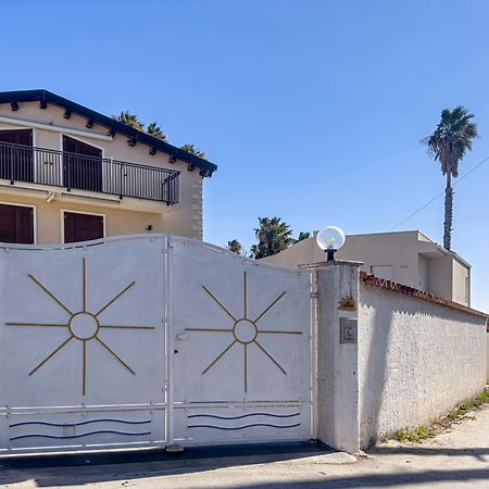 Villa Donata Фонтане Бианче Екстериор снимка