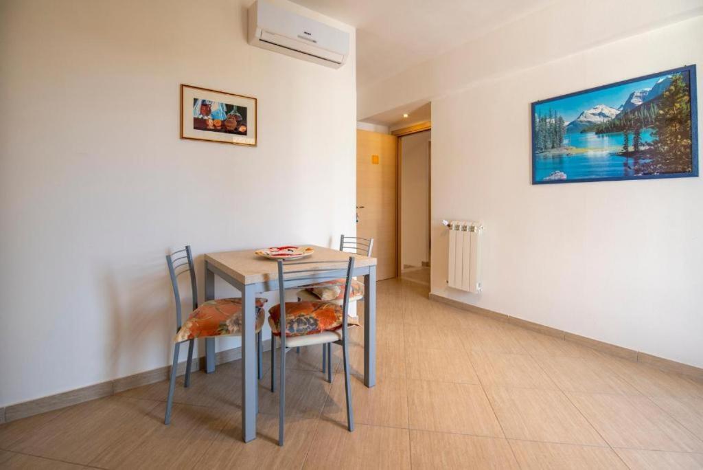 Villa Donata Фонтане Бианче Екстериор снимка