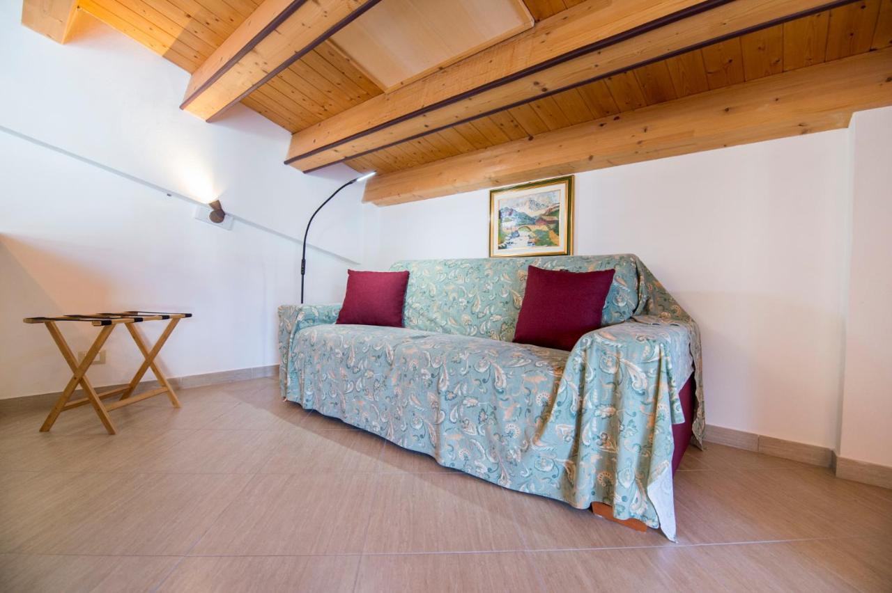 Villa Donata Фонтане Бианче Екстериор снимка