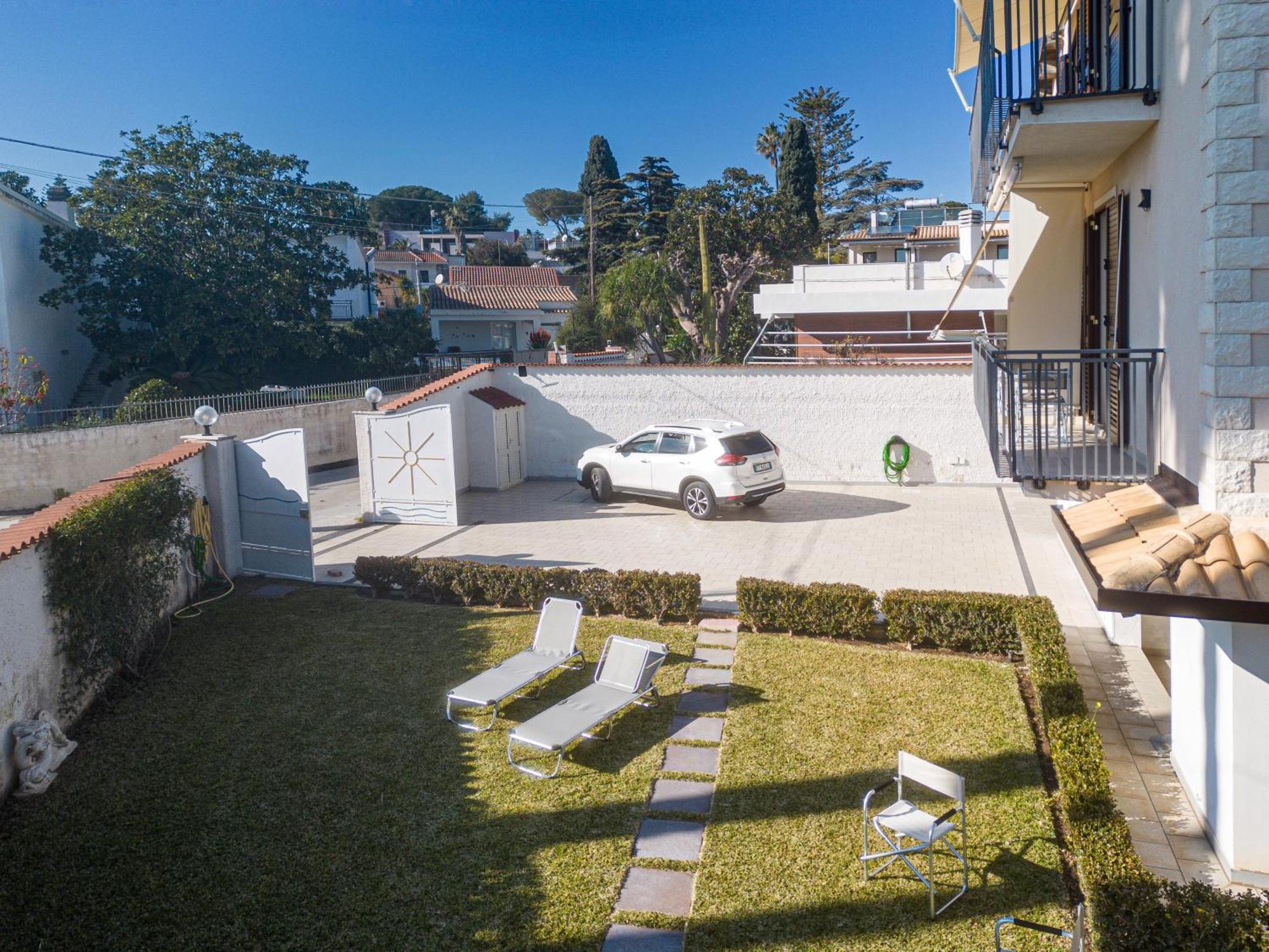 Villa Donata Фонтане Бианче Екстериор снимка
